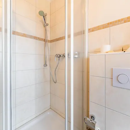 Liebevoll Eingerichtetes * 레힐린