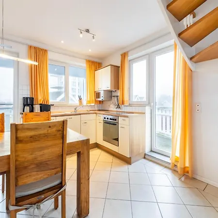 Liebevoll Eingerichtetes * 레힐린